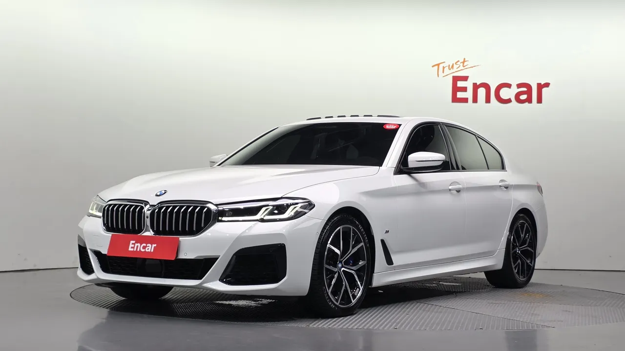 2023 BMW 5-Series 530i xDrive M Sport Package