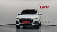 2022 Audi Q5 40 TDI Quattro — фото 3