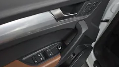 2022 Audi Q5 40 TDI Quattro — фото 17