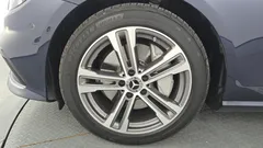 2022 Mercedes-Benz E-Class E350 4MATIC Avantgarde — фото 5