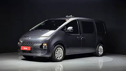 2023 Hyundai Staria Tourer 11-Seater