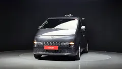 2023 Hyundai Staria Tourer 11-Seater — фото 3
