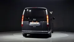 2023 Hyundai Staria Tourer 11-Seater — фото 4
