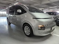2022 Hyundai Staria Cargo 5-Seater — фото 1