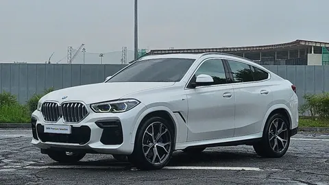 2023 BMW X6 xDrive40i M Sport