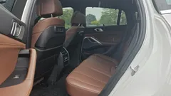 2023 BMW X6 xDrive40i M Sport — фото 10