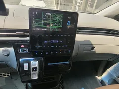 2022 Hyundai Staria Lounge 9-Seater — фото 7
