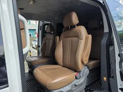 2022 Hyundai Staria Lounge 9-Seater — фото 10