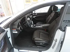2023 Audi A7 50 TDI Quattrp Premium — фото 5