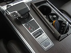 2023 Audi A7 50 TDI Quattrp Premium — фото 17