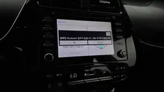 2022 Toyota Prius 1.8, белый — фото 14