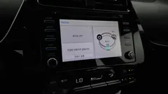 2022 Toyota Prius 1.8, белый — фото 16