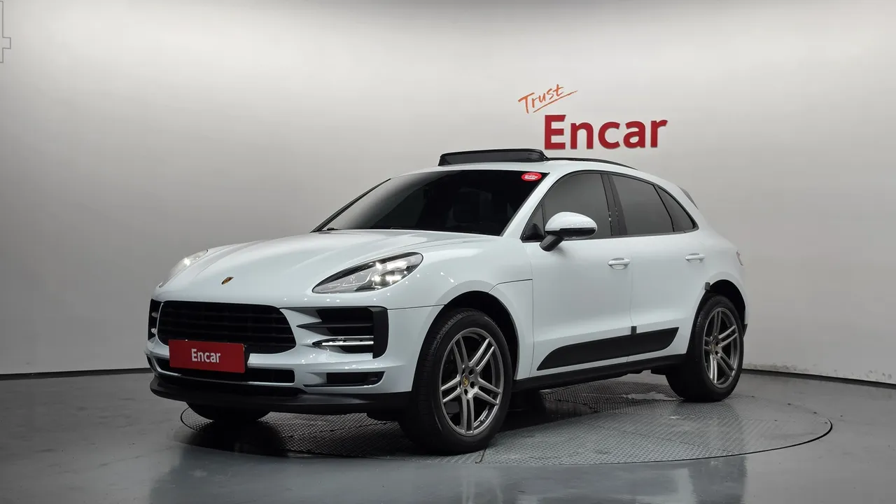 2021 Porsche Macan 2.0