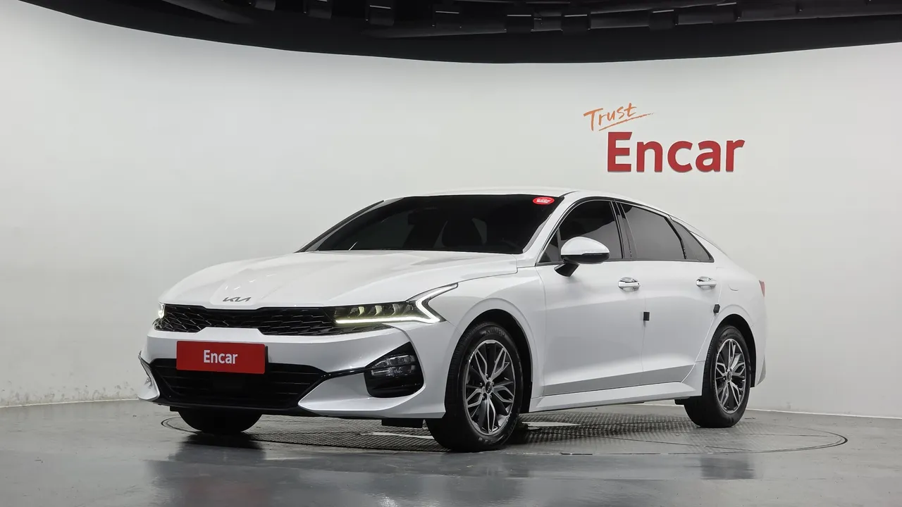 2023 Kia K5 2.0 LPI(Renter car)