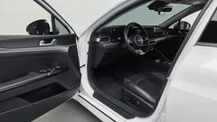 2023 Kia K5 2.0 LPI(Renter car), белый — фото 10