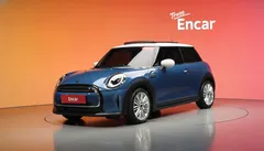 2023 Mini Cooper Classic Plus Launch Pack — фото 1