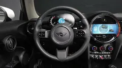 2023 Mini Cooper Classic Plus Launch Pack — фото 17