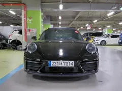 2023 Porsche 911 Carrera 4 GTS — фото 3