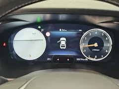 2024 Genesis G70 Gasoline 2.5T 4WD, белый — фото 6