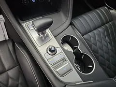 2024 Genesis G70 Gasoline 2.5T 4WD, белый — фото 8
