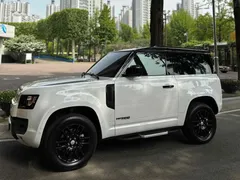 2022 Land Rover Defender 90 D250 S — фото 2