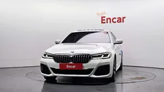 2022 BMW 5-Series 530i M Sport Package — фото 3