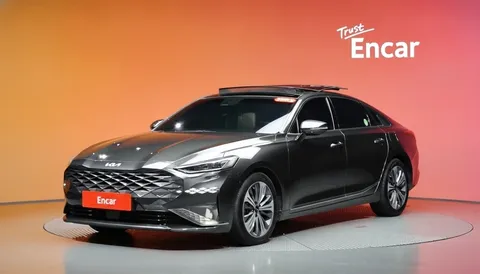 2022 Kia K8 Signature