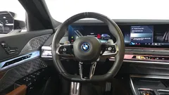 2023 BMW 7-Series 750e xDrive M Sport — фото 17