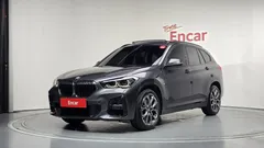 2022 BMW X1 xDrive 20i M Sport — фото 1