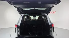 2021 Toyota Sienna 2.5 Hybrid 2WD, белый — фото 20