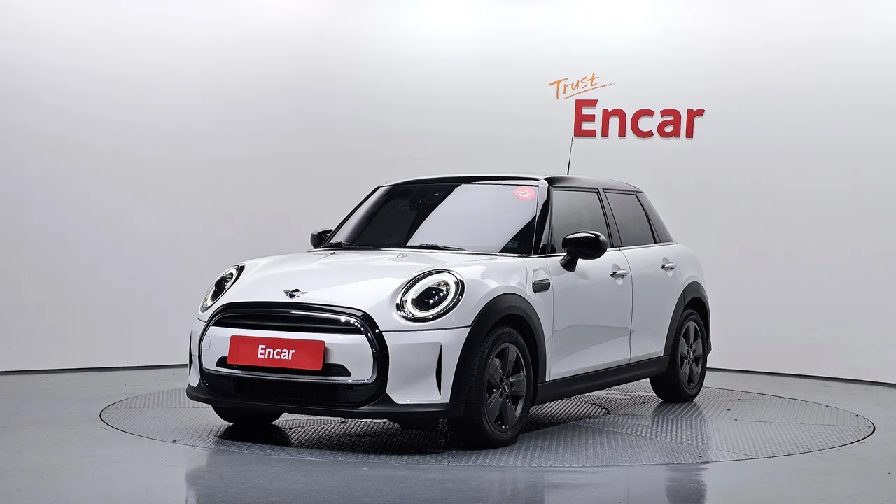 2023 Mini Cooper 5Door Classic