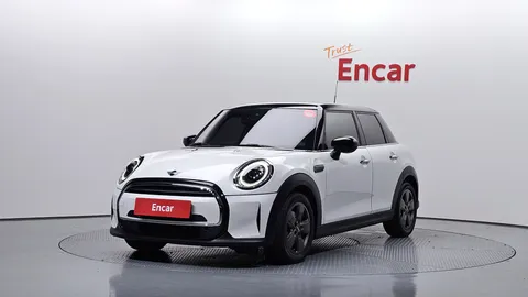 2023 Mini Cooper 5Door Classic