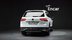 2023 Volkswagen Tiguan 2.0 TSI Prestige, белый — фото 4