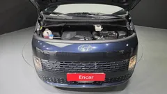 2022 Hyundai Staria 4WD Tourer 9-Seater — фото 6