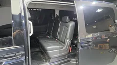 2022 Hyundai Staria 4WD Tourer 9-Seater — фото 11