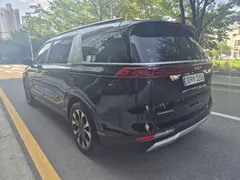 2023 Kia Carnival Diesel 9-Seater Prestige — фото 6