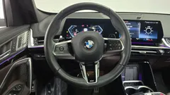 2024 BMW X1 xDrive 20i M Sport, белый — фото 14