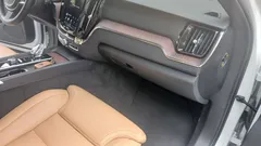 2023 Volvo XC60 B5 Ultimate Bright — фото 19