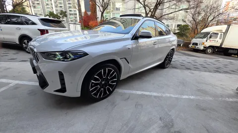2024 BMW X6 xDrive40i M Sport