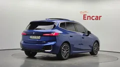 2023 BMW 2-Series 218d M Sports First Editon, синий — фото 2