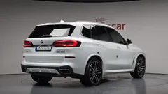 2022 BMW X5 M50i — фото 2