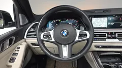 2022 BMW X5 M50i — фото 13