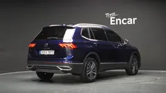 2023 Volkswagen Tiguan 2.0 TSI Prestige — фото 2