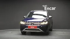 2023 Volkswagen Tiguan 2.0 TSI Prestige — фото 3