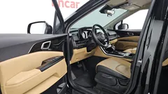 2023 Kia Carnival Diesel 9-Seater Prestige — фото 10