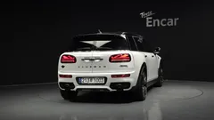 2022 Mini Clubman Shadow Edition — фото 4