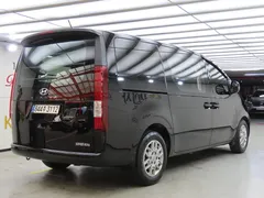 2023 Hyundai Staria Cargo 5-Seater — фото 4