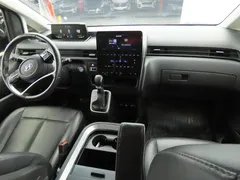 2023 Hyundai Staria Cargo 5-Seater — фото 5