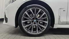 2022 BMW 7-Series 730Ld xDrive M Sport — фото 5