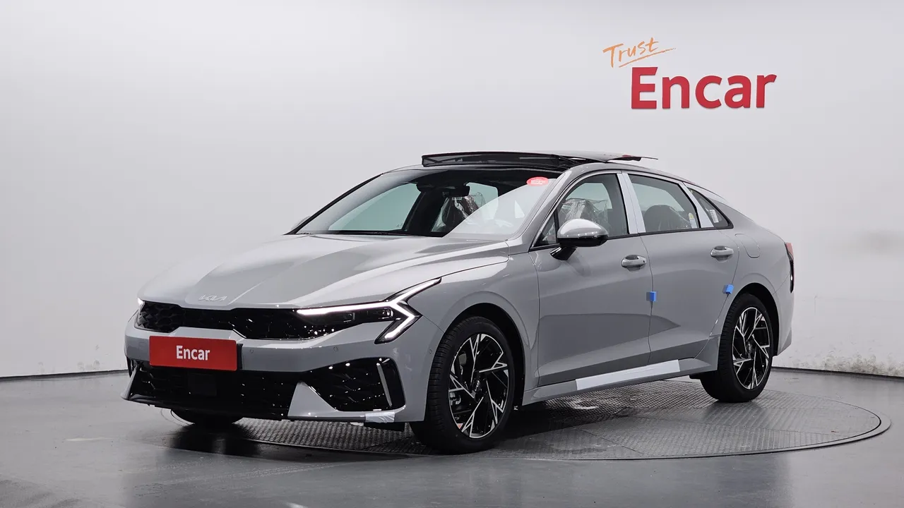 2027 Kia K5 2.0